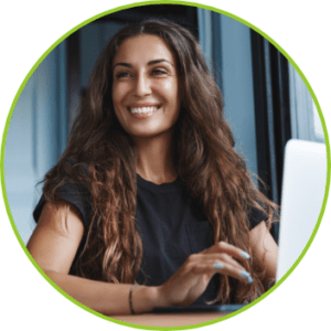 Woman completes Storytelling Certification Program for business consultants and change managers.